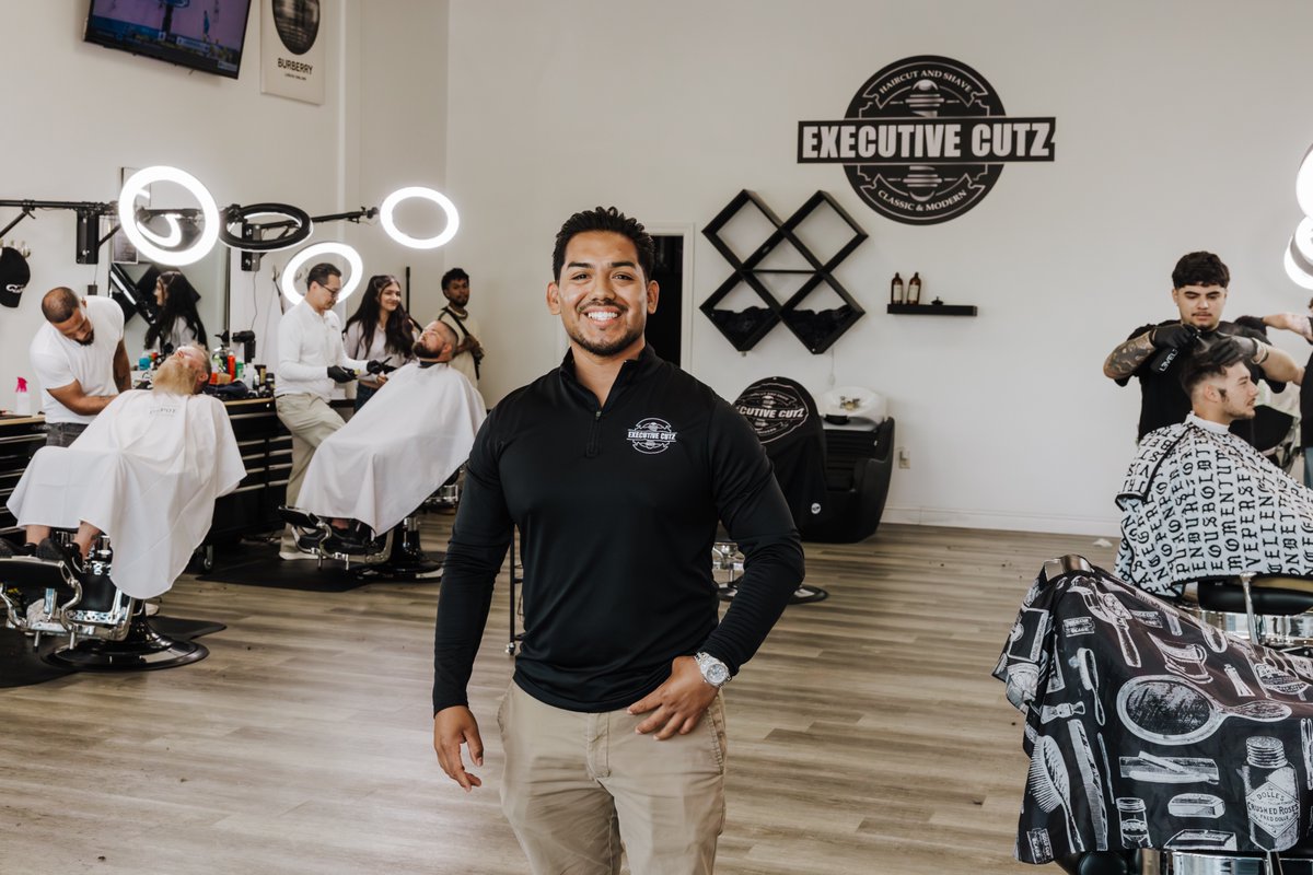 GLCommerce's tweet photo. Two Lafayette barbers are joining forces. On June 27, Ivan Castro (Executive Cutz) and Jay Soto (Jsmooth Studio) co-host The Executive Connect, a free, family-friendly networking event, 4–8 p.m. More 👉 https://t.co/oLLb1Hh0Ho https://t.co/Fst739109E