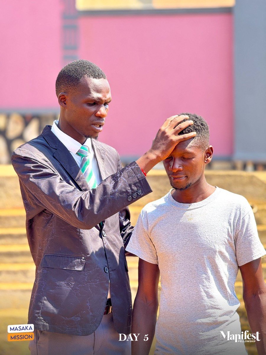 ManifestUganda's tweet photo. But the moment one turns to the Lord with an open heart, the veil is lifted and they see. 

— 2 Corinthians 3:16 (TPT) 
 
#MasakaMission
#JesusOnTheStreets ~Masaka https://t.co/Bk5jae1abD