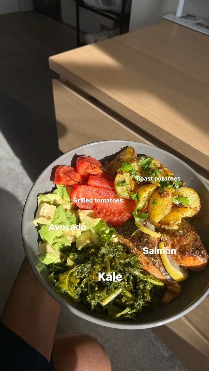 junegirlx's tweet photo. rich in health https://t.co/UFJFgDziAq