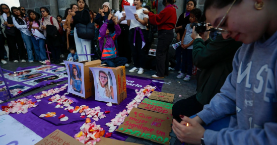 EnMarchaPCMLE's tweet photo. El gobierno debe responder: ¿Quién asesinó a Monika Silva?
#MonikaSilva #DanieNoboa
👇👇👇
https://t.co/JuiQtsYGfa https://t.co/FWcofbTXLQ