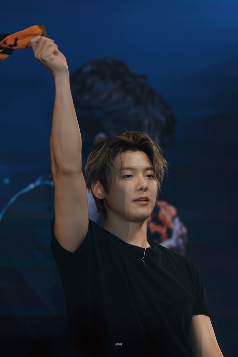 codesync_'s tweet photo. 260614 3LOGY IN 가오슝

@MR_KANGGUN 
#CNBLUE #씨엔블루 #강민혁
#KANGMINHYUK #MINHYUK https://t.co/BYDjDC55Ri
