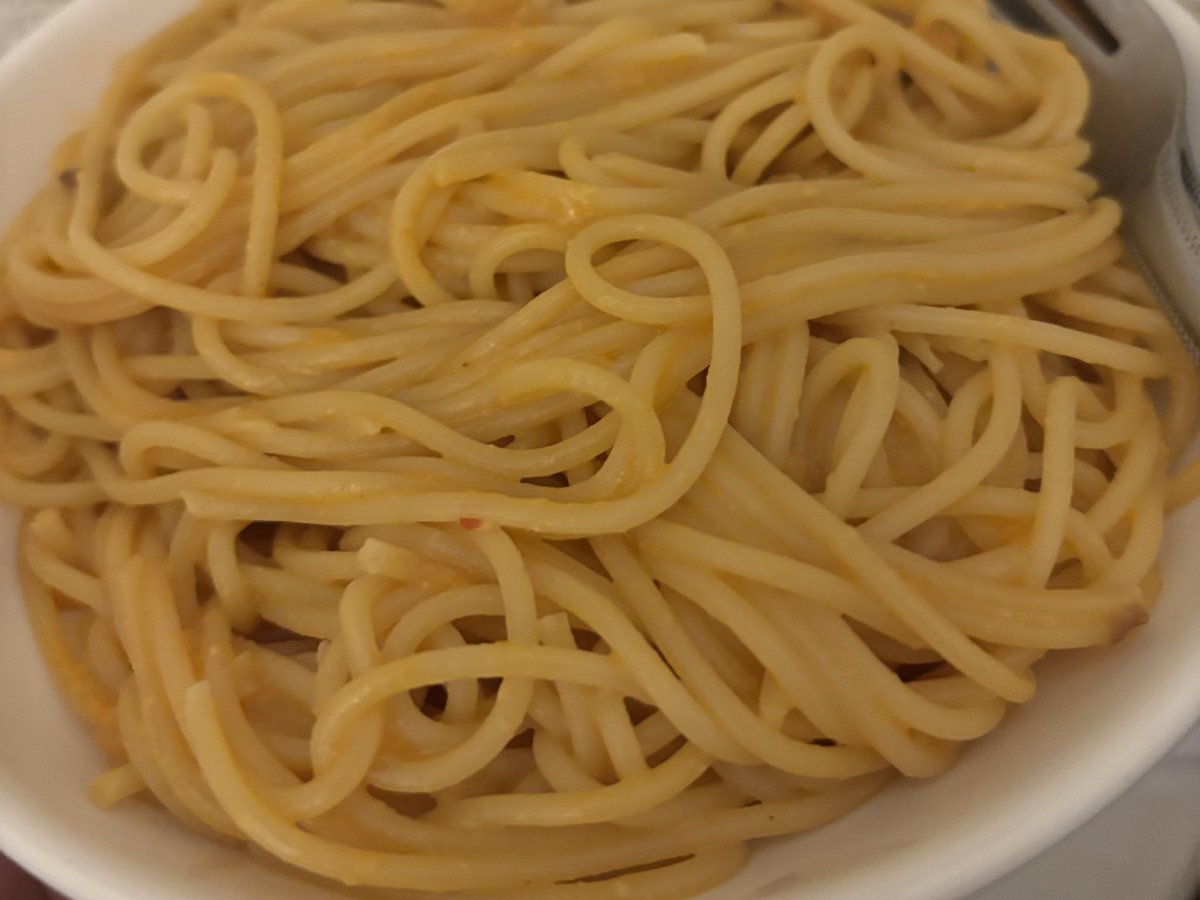 Mrminus4's tweet photo. 出来たよー。��シンプルなパスタだね」って？はっはっはっは……。 https://t.co/4FCicQAISJ