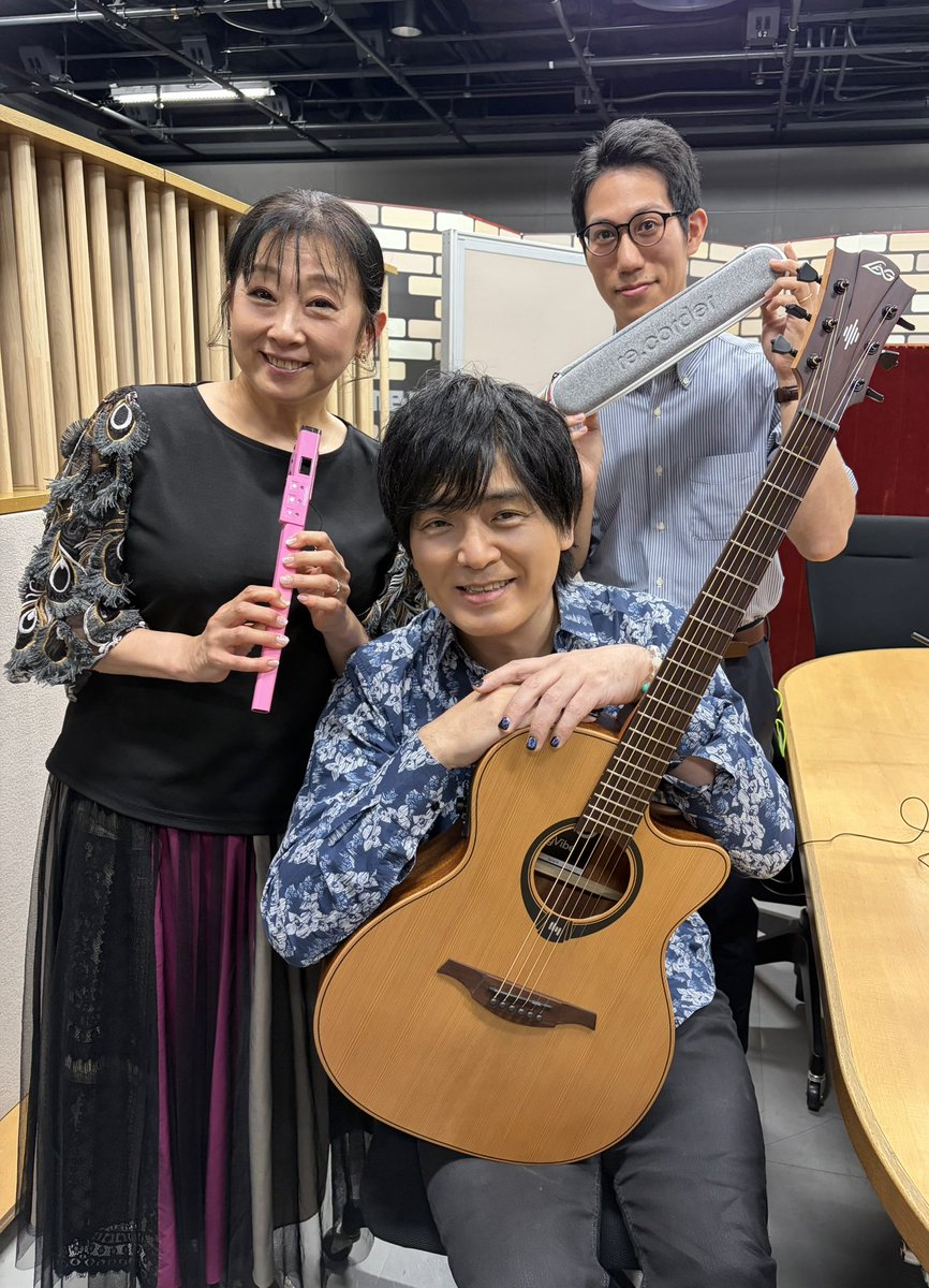 oshihiki_mbs's tweet photo. 今夜の #押し弾き は、#ドルフィンギターズ の武田さんとお送りする
🎵素晴らしき楽器の世界🎵

そして、#KORG プレゼンツ『音のオトモ』では、リスナーさんへのプレゼントもあります😍🎁

24時放送スタート📻✨

📱#radiko
https://t.co/hseA6Ol9Yc

#MBSラジオ
#押尾コータロー
#南かおり #押し弾き https://t.co/wlyIfu1JZN