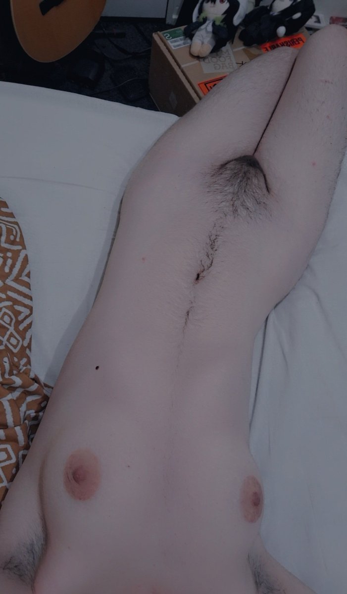 leash_0ptional's tweet photo. if you have a wallet im in love with you btw #nsfwtwt https://t.co/6wA1cKTBpc