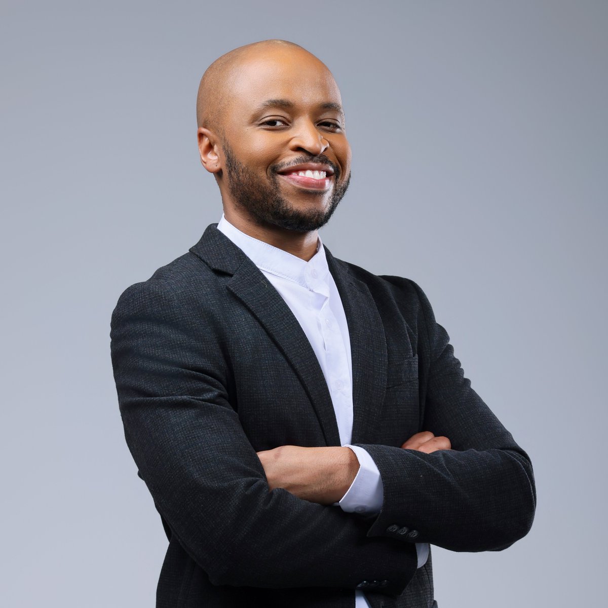 Powerfm987's tweet photo. Here's to soothing melodies from 12:00 until 15:00.
Welcome to #POWERFix with Lusanda “Lusky” Nkohla
📺: DSTV Channel 889
🌍Live stream: https://t.co/wx36hmJTsq https://t.co/E3xIbXbNtW