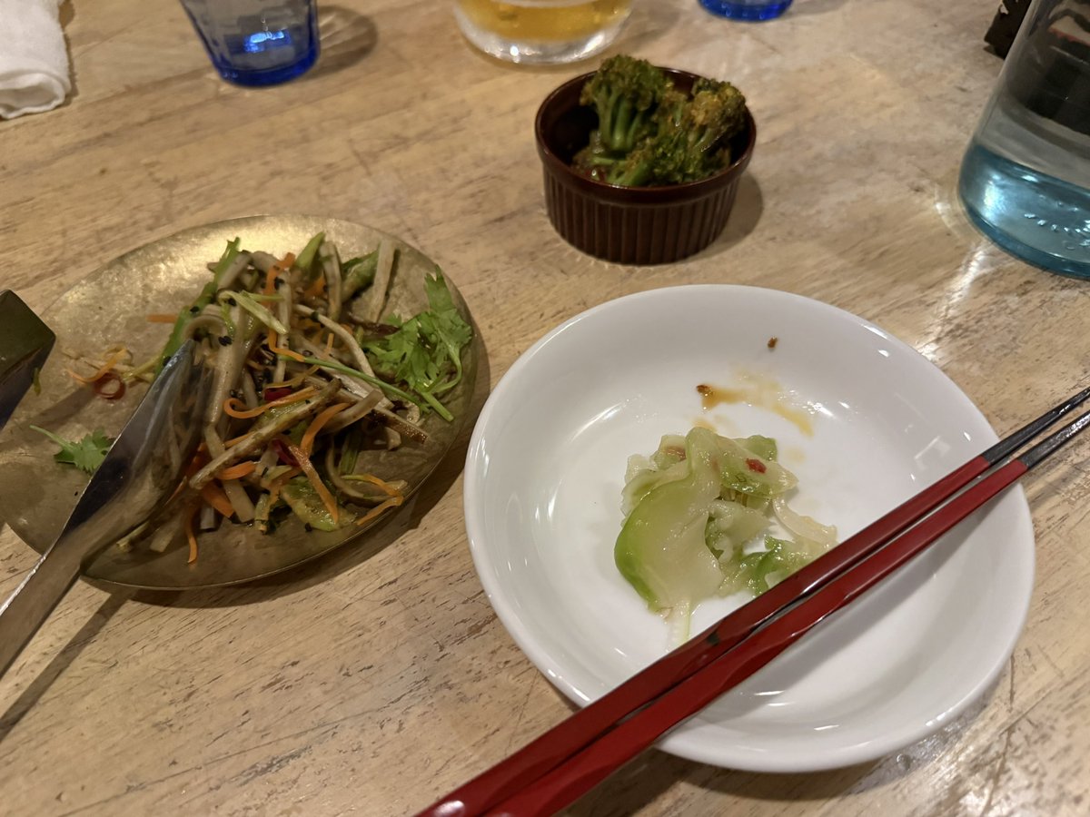 V_i_GEOUL_RM's tweet photo. うまー

二人に会えてよかった https://t.co/HPrqvVGyoa