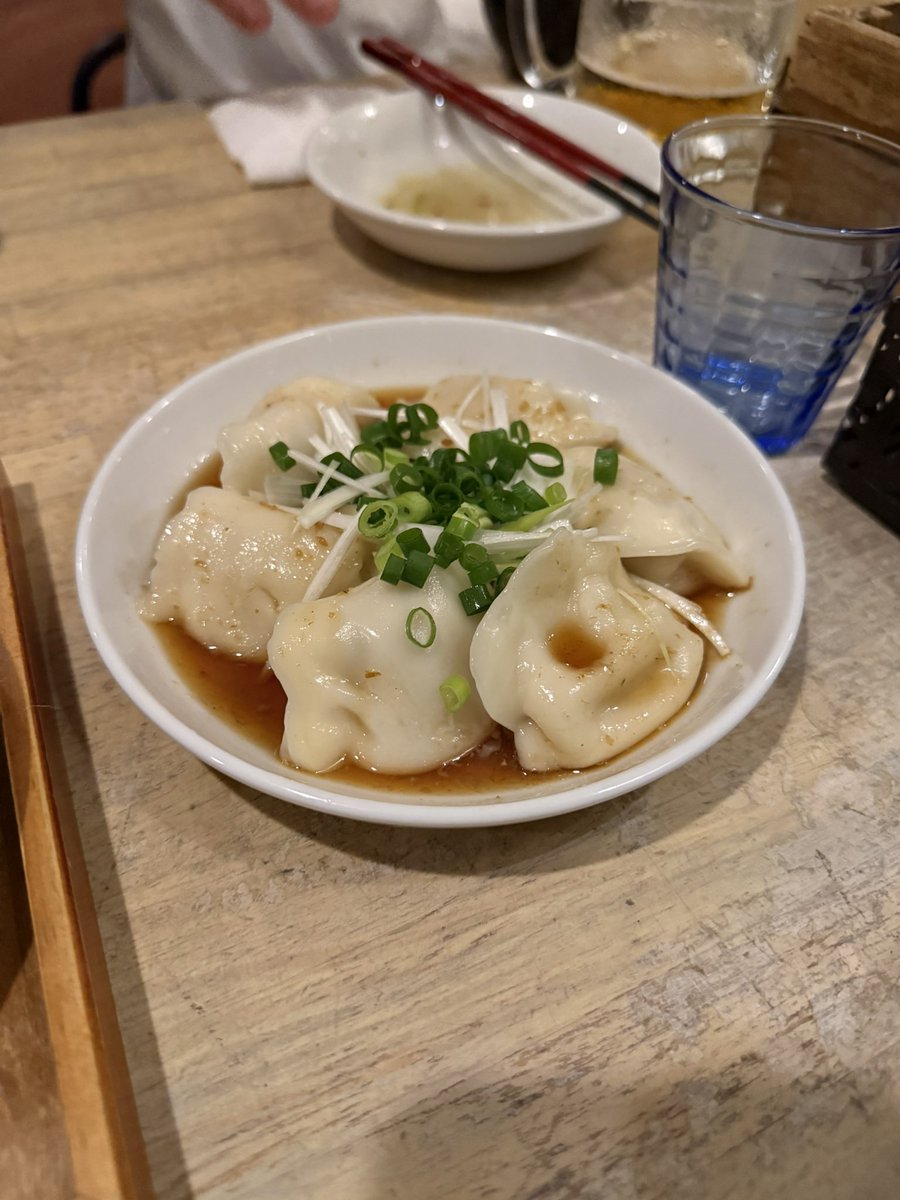 V_i_GEOUL_RM's tweet photo. うまー

二人に会えてよかった https://t.co/HPrqvVGyoa