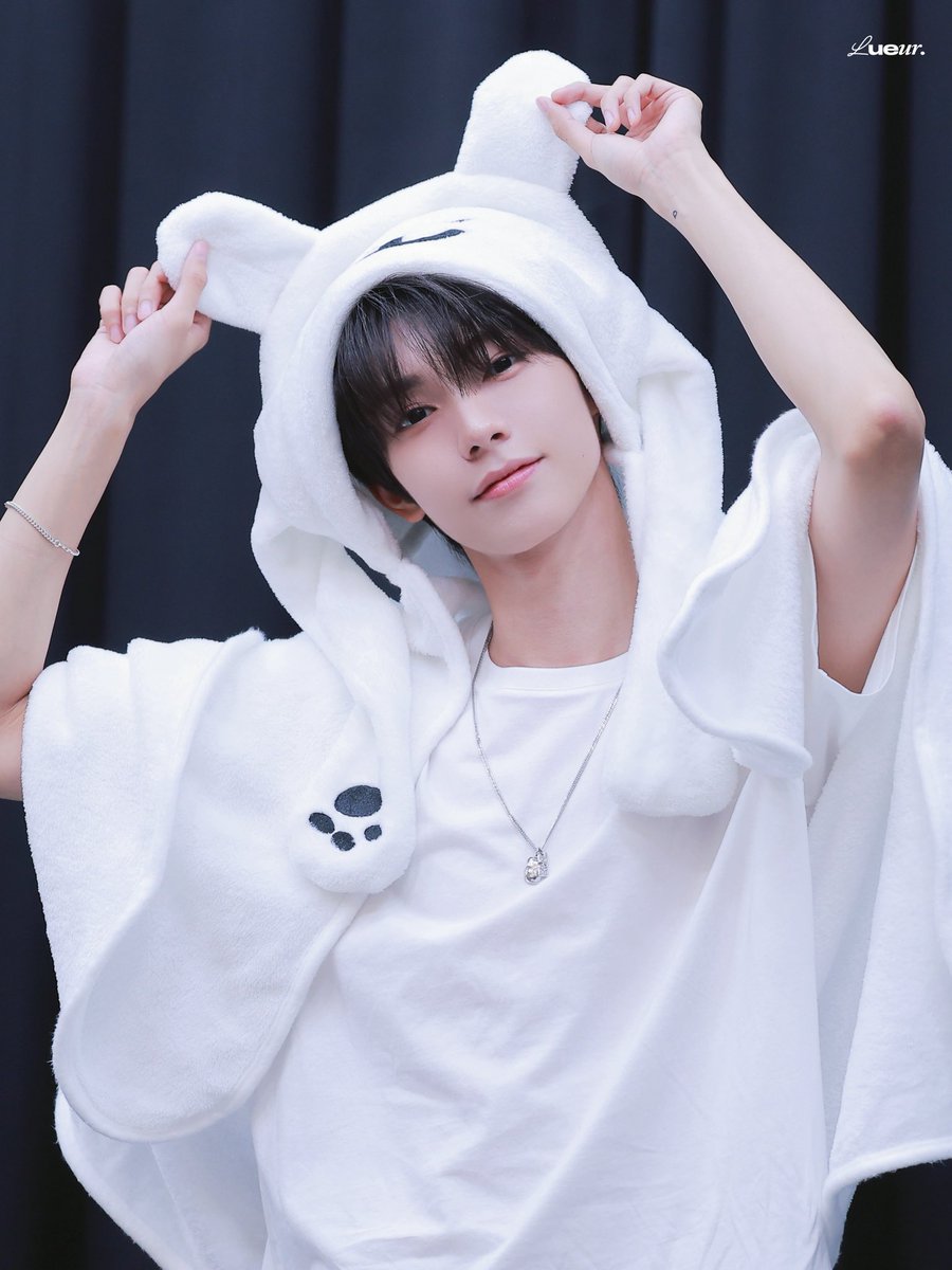 dearmylueur's tweet photo. 260619

 #최립우 #CHUEILIYU 
#FLAREU #플레어유 https://t.co/w1U0mh6ive