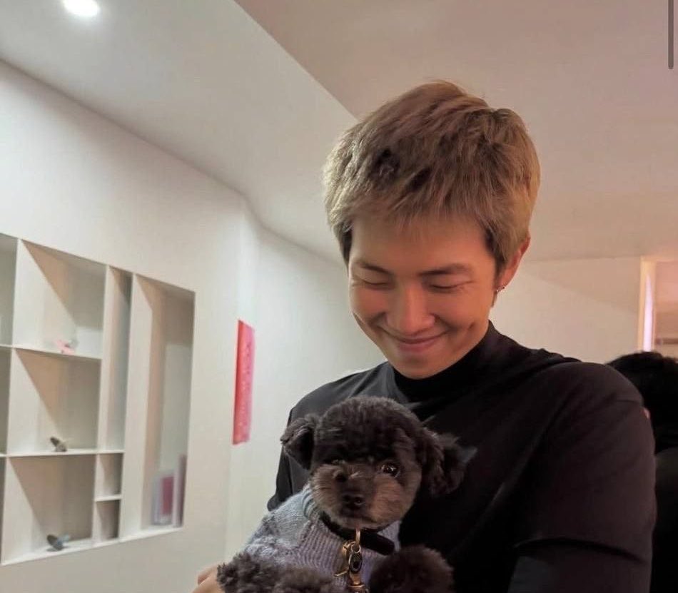 AzulindigoRM's tweet photo. A gente te ama tanto 🥺🫶🏼🫶🏼 https://t.co/HrZXmcOoQk