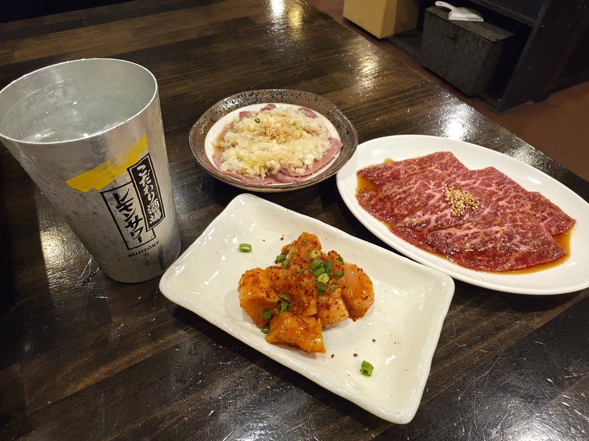 campandgame's tweet photo. 今週もお疲れさまでした。
タフな１週間だったなぁ…🫠
慰労に肉食って帰るやで。 https://t.co/r1bSEsMktF