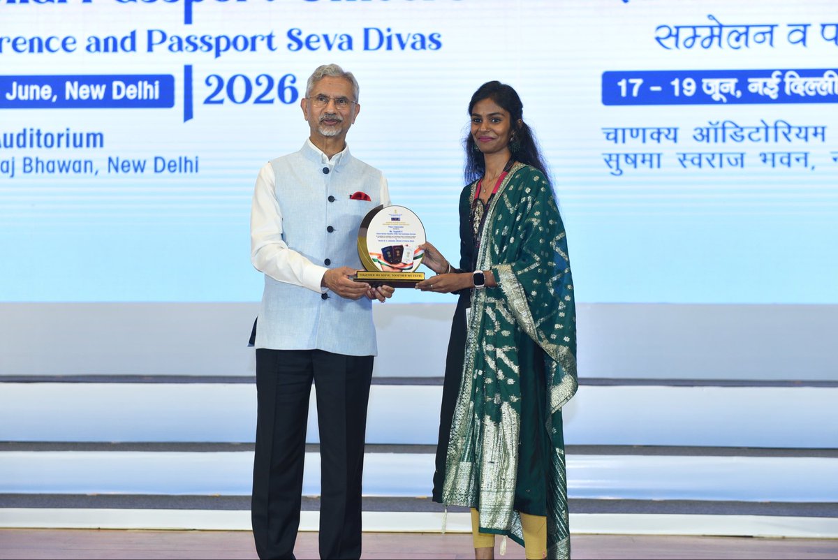 DrSJaishankar's tweet photo. Delighted to address the annual Regional Passport Officers’ Conference in New Delhi today.  

From 77 Passport Seva Kendras in 2014 to 545 today, Bharat’s Passport Service Programme has reached the remotest places of the nation. It is a model partnership between Ministry of External Affairs and Department of Posts.

The deliberations focused on how to improve on service delivery. This is best done by constantly taking feedback from the public. 

We are preparing a global workforce for a global workplace. The efficient and seamless issuance of passports is a strong enabler. 

Convey my best wishes to all recipients of Passport Seva Awards.