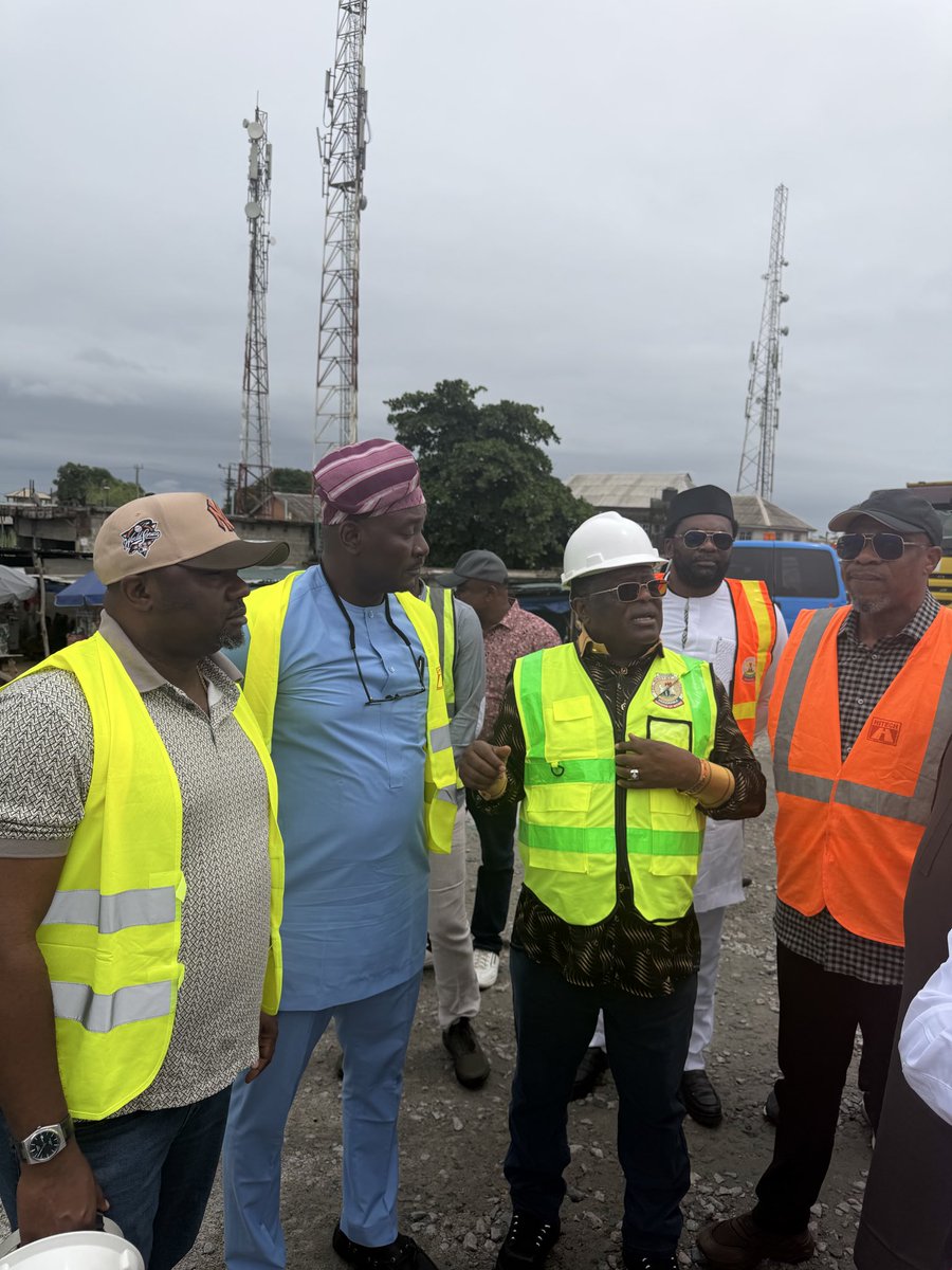 WorksCommittee's tweet photo. On the spot inspection of the Coastal Road at the Eleko end with Hon Minister of Works. Chair @akinalabi https://t.co/bCd332fFGF