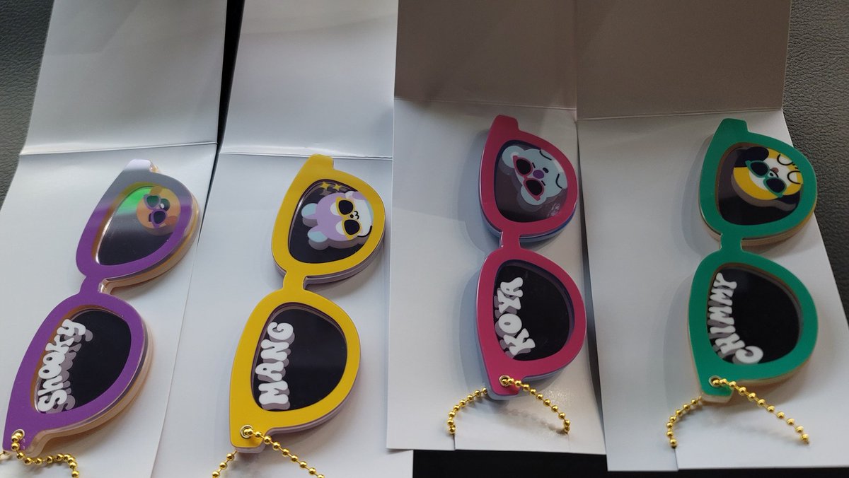 ha867867's tweet photo. ★交換希望★ファミマ限定 BT21 スライドミラーキーホルダー
求:TATA タタ、譲:chimmy チミー、shooky シューキー、KOYA コヤ、MANG マン
郵送か、名古屋市周辺手渡し希望です。可能な方がいましたら、何卒お願いいたします🙏 https://t.co/nnmkHySszC
