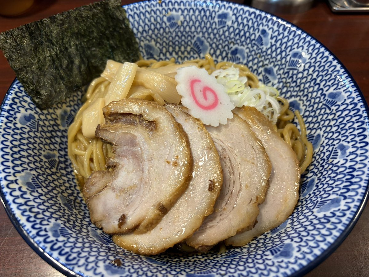 胃くん tweet media