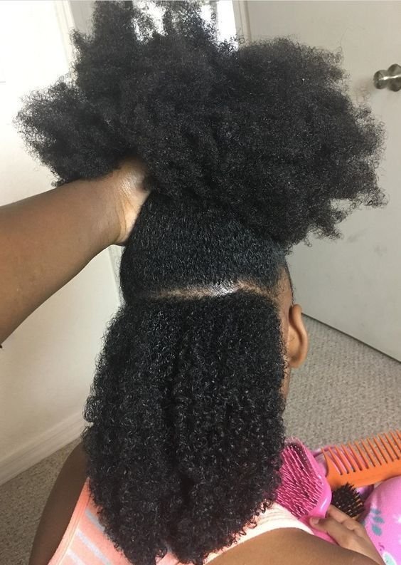 SheerEleganceZA's tweet photo. 📌Bad Hair habits that can actually damage your hair.

1) Frequent use of heat styling tools.
2) Tight hairstyles. Wearing tight braids, buns, puffs etc.
3) Ignoring scalp health.
4) Rough handling your hair.
5) Not taking hair care seriously.
6) Using chemicals on your hair. https://t.co/U6RXHlEnLJ