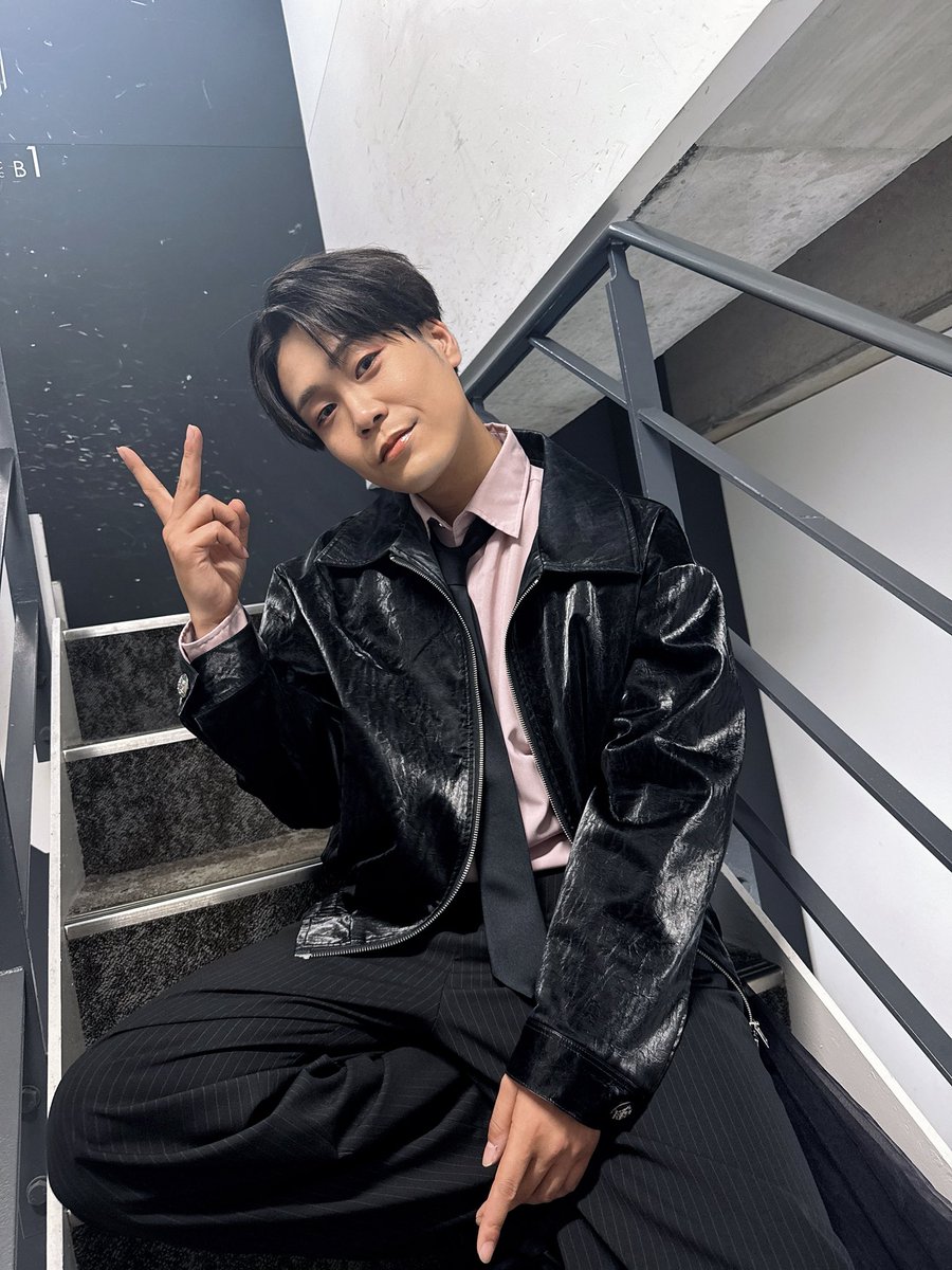 TAGO_CCC_M's tweet photo. 池袋グローバルリングシアター

ありがとうございました！！

暑かったね今日！俺らのライブも熱々でしたけどね！！

明日は初の郡山にお伺いします！！
東北のみんな待っとれぇ！！！

来てくれるみんなは気をつけてね✌️ https://t.co/kneGNDUcrq