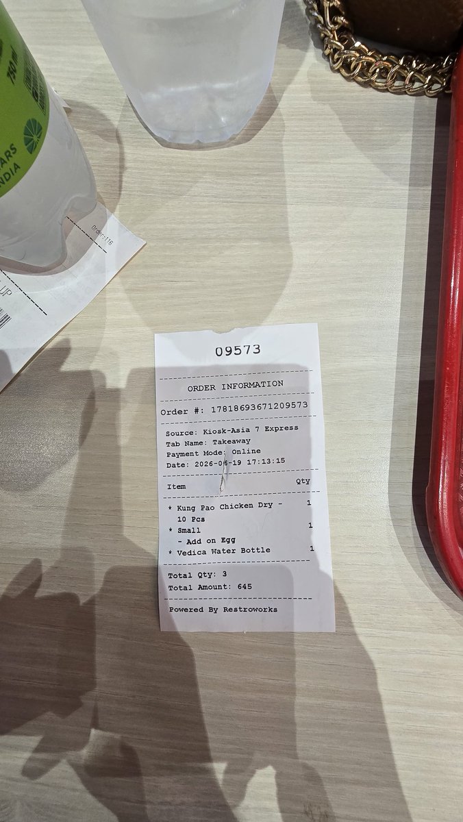 PrajwalGupta28's tweet photo. #LiteBiteFoods Disappointed with the service at Asia Seven, Nexus Shantiniketan mall, BLR. Asked for a simple lid to cover my leftover food, and the staff demanded ₹20 extra for it. They couldn't even give a reasonable explanation. Terrible customer policy! https://t.co/HWLGHmVYQp