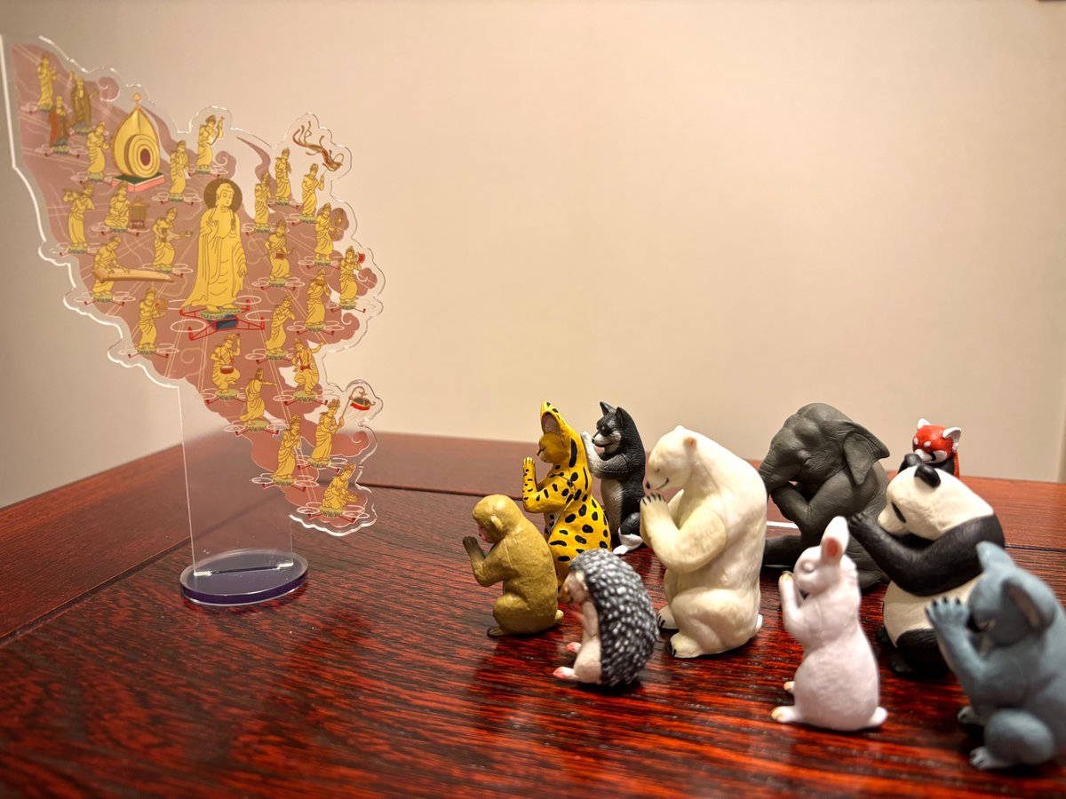 sunyata000's tweet photo. @kyoto_ryuganji @biwazo フィギュアを組み合わせて、君だけの来迎図を作り上げろ！ https://t.co/N1rgZ5d9Cu
