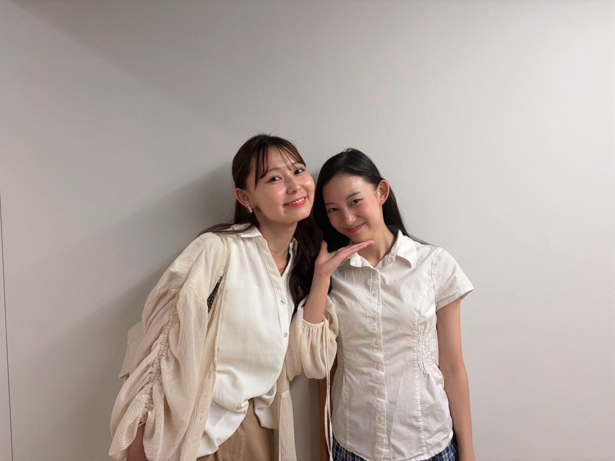 uchida_mirai's tweet photo. 舞台「鬼滅の刃」其ノ陸 柱稽古・無限城 突入 観劇しました。あの夏共に戦った皆様の姿や繋がれていく想いに胸が、喉が、熱くなりました。
「人は心が原動力だから」という言葉を思い出しました。私も自分の心に従い、前へ進んでいきたいです。千秋楽まで応援しています🎴

柚花、かっこよかったよ🦋 https://t.co/jETZzHSIer