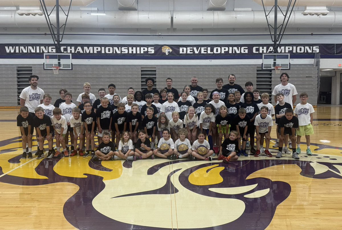 ONUHoops's tweet photo. Amazing week of TOUGH TiGERS DAY CAMP! Thank you to all coaches &amp; campers for making it very enjoyable! 

🟣🟡🐅🏀 #TiGERTOUGH https://t.co/U6YfXKbOk2