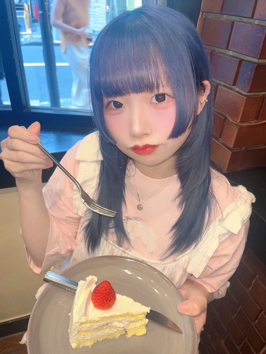 cmajor_official's tweet photo. ✦ː────────────ː✦ 
 シーメジャーnewタレント✨
✦ː────────────ː✦ 

宮内こころ(みやうち こころ)

🎂誕生日　3月5日

🫶🏻好きなこと
犬を吸うこと、絵を描くこと

みんなへの一言
私が一番楽しみにしてるかもしれません！🎶 https://t.co/W1mN5YmyXV