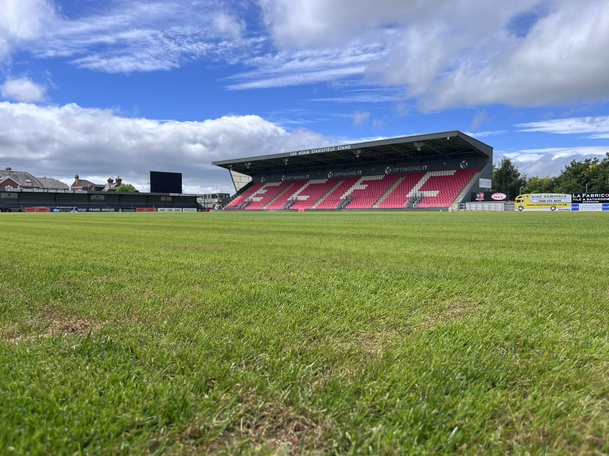 OfficialECFC's tweet photo. 🌱 The pitch is looking stronger by the day as we count down to our pre-season friendly here at the Park against @BristolCity on 1st August 😍

🎟️ Tickets on sale now: https://t.co/smuGS2d2Se

#ECFC #SemperFidelis https://t.co/zg2MIwstVP