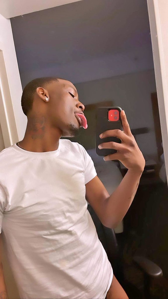 MontanaaPapi's tweet photo. 🤤😈 https://t.co/e3RqGyxNIV
