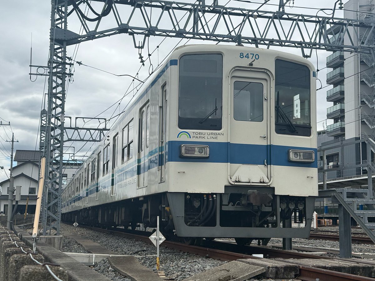 tra_horn's tweet photo. 半世紀前から走ってる電車を間近で観察できる岩槻駅、なかなか最高だ…
#野田線 https://t.co/z6J0YkigER