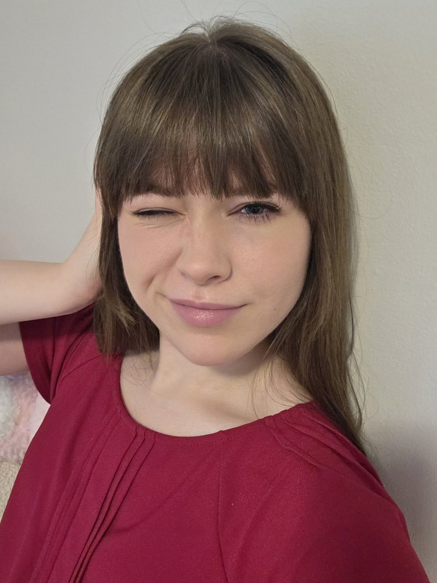 ♡emma♡ tweet media