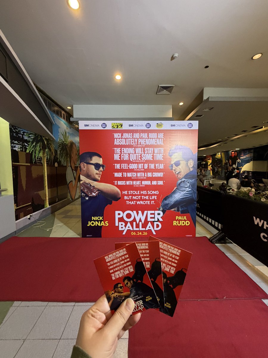chingtidus's tweet photo. Power Ballad 🎸
premiere night 🎥

funny , great music , heart warming ❤️ overall great movie 9.5/10 for me 👌🏻

#paulrudd #nickjonas #powerballad #movienight #powerballadmovie https://t.co/epiOsxuYly