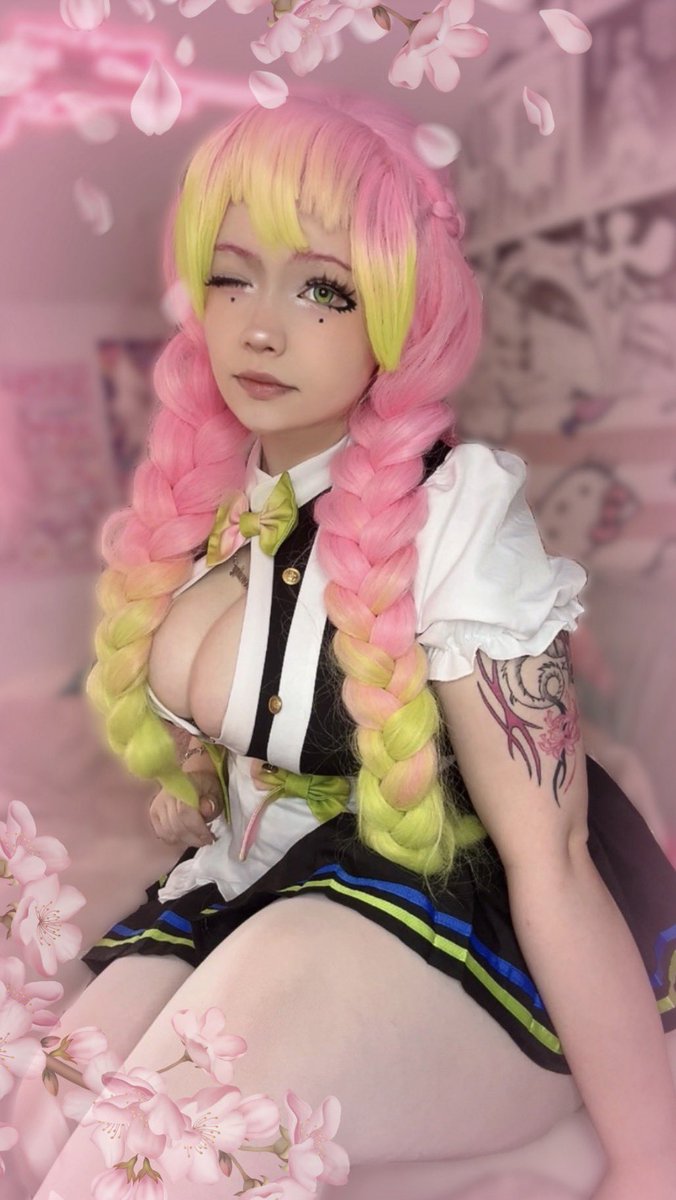 MilkieNyan's tweet photo. Mitsuri Maid! 🍡

#demonslayer #kimetsunoyaiba #mitsuri https://t.co/lpezcwrThE