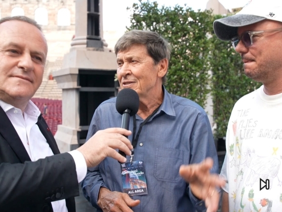 eventixnews's tweet photo. Morandi, D'Alessio e Can Yaman a Paradise Rai2 https://t.co/yJd7JuBaMm Decima puntata dello show di Vicedomini tra lArena di Verona e il Teatro San Carlo di Napoli https://t.co/1yPCD2arJl