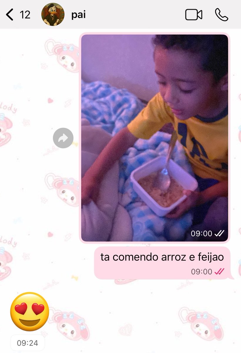 aniabadeer's tweet photo. 9h da manha e o menino ALMOÇANDO pqp é muito irmao de ani mesmo https://t.co/G9Z6taQdCM