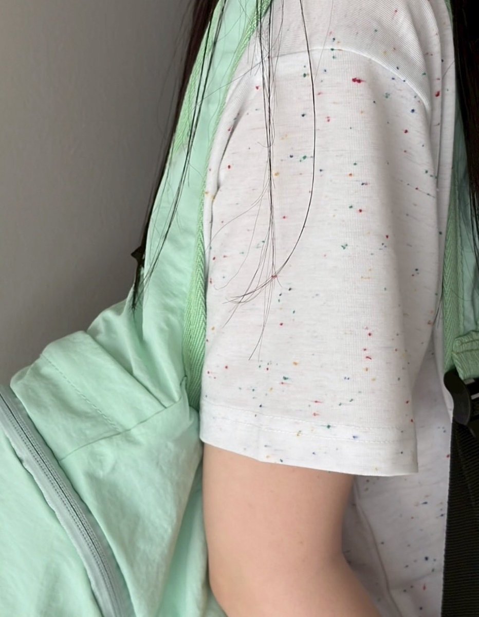 commongull_p's tweet photo. この新作のTシャツ
ポイントの刺繍が可愛すぎます🖍️🪡

よく見るとネップにもなってる🔍🪻 https://t.co/bBRCMh8hcv