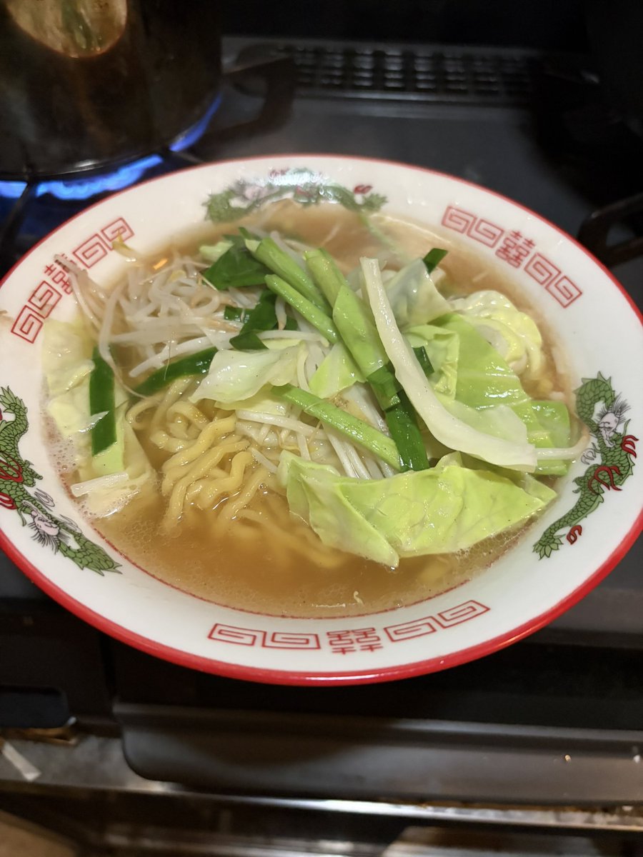 nasgo1987's tweet photo. ⚡️アジト⚡️開店。
🍭大佐休み！
野菜タンメンあり🍜
900円 https://t.co/9C3NZnOXfU