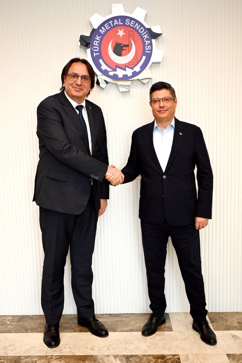 AltundagUysal's tweet photo. IndustriALL Küresel Sendika Genel Sekreter Yardımcısı Kemal Özkan, IndustriALL Küresel Sendika Otomotiv ve Havacılık Endüstrileri Direktörü Georg Leutert, BM Küresel İlkeler Sözleşmesi Almanya Proje Yöneticisi Ann-Kathrin Schewe ve Türkiye Proje Koordinatörü Zeynep Ekin Aklar’a ziyaretlerinden dolayı teşekkür ederim.