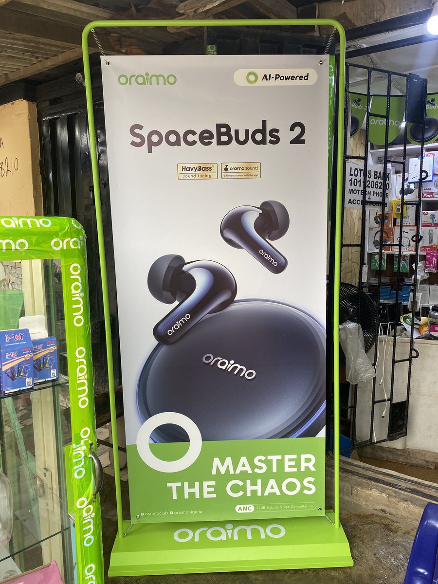 BlessedMumina's tweet photo. Experience crystal-clear sound and powerful noise cancellation with the Oraimo SpaceBuds 2.
📍Available now at Motech
📲 Order: https://t.co/zKNfPjxnxC 
Price:55k
@peng_writer @Sdhikrullahi https://t.co/8zVmWMIZtF