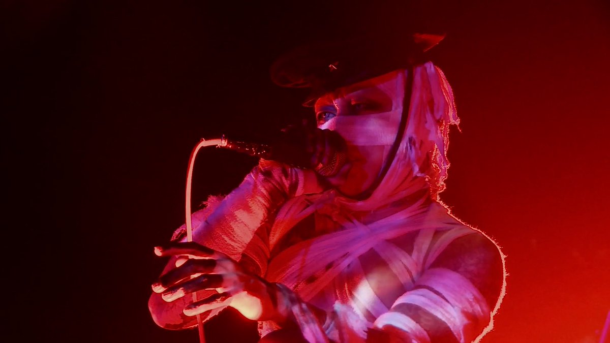 DIRENGREY_JP's tweet photo. 📺YouTube Premiering Now!!

DIR EN GREY LIVESTREAM 5 DAYS
-YouTube Exclusive Setlist by Members-
2026.06.19 [DAY1] 京

M11. 獣慾

https://t.co/hCOGzB7Pps

#DIRENGREY5DAYS #MORTALDOWNER https://t.co/6v3PXXUlym