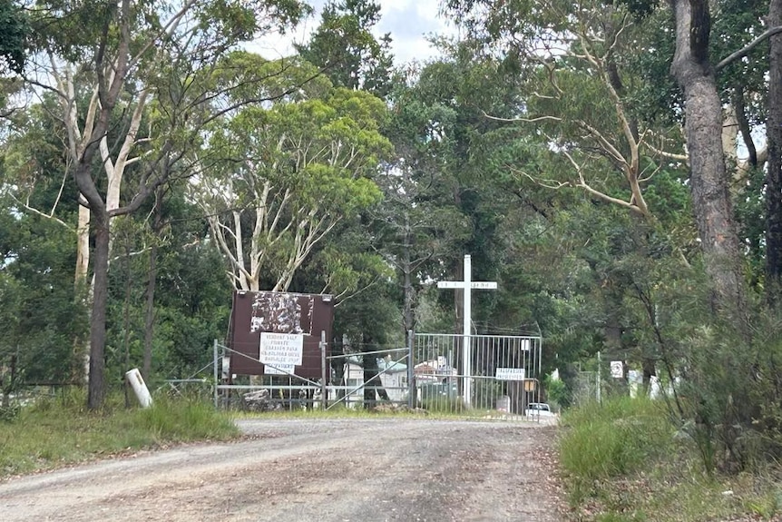 BishopsThuc's tweet photo. Bail granted for alleged NSW child groomer cult leader William 'Little Pebble' Kamm https://t.co/XG3cHU67FL
#ThucPriest #Thuc https://t.co/Pc4fTSAQhW