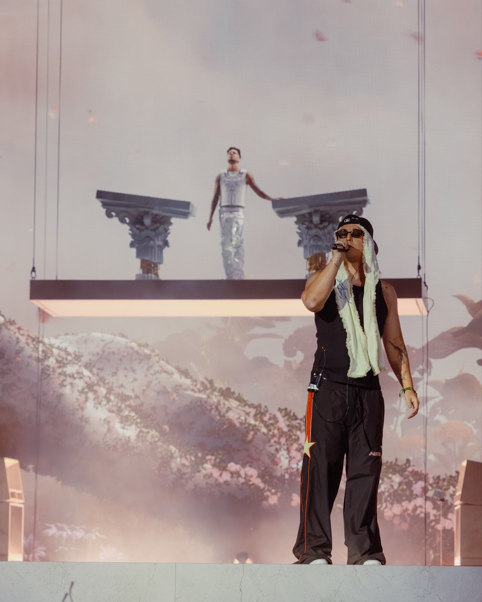 ScotiabankArena's tweet photo. Great last-minute tickets released for @sushitrash TONIGHT at Scotiabank Arena 💥

🎟️ https://t.co/M9QKaOA7AV https://t.co/e4FgiwU50n