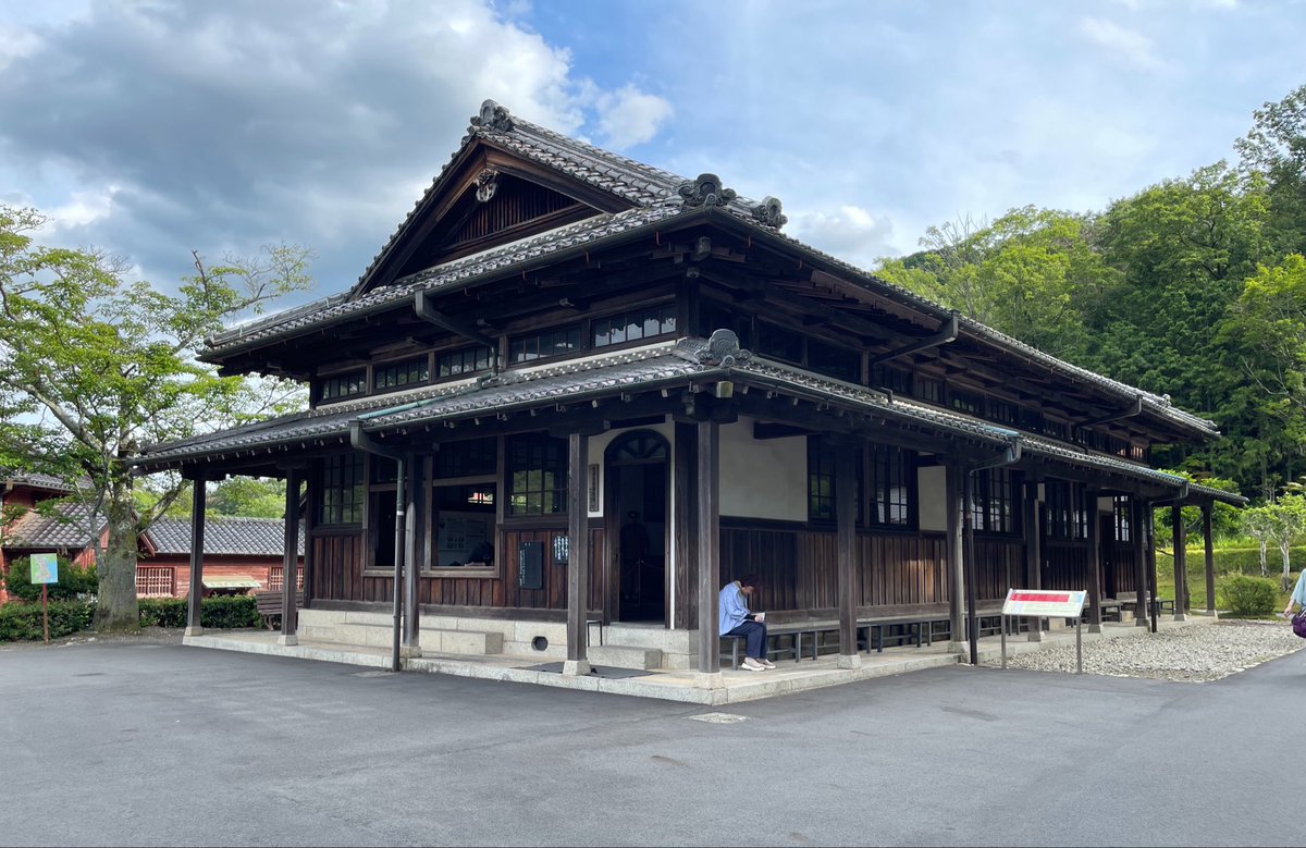 HamAkira1994's tweet photo. #明治村
なんかだいぶ見て頂いているので。
「#拡散希望」というのは、博物館明治村のためにあるような言葉。
行くたびに発見がたくさんあって、皆さんの心が動かされ、豊かになること請け合いだから言っているんです。
期待を裏切ることはない、と言い切れます。
皆さんも訪問して、拡散して下さい。 https://t.co/sRMVEsJWqk