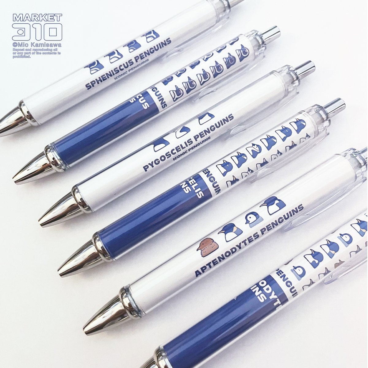 kamisawa_m's tweet photo. 【#文具マーケット グッズ紹介❻】
そしてアイコンなペンギンシリーズ「ICONIC PENGUINS」の既存グッズ紹介。
しばらく欠品していたミニリングノートが久々登場します🐧
合わせてボールペンも一緒に持ち込みます。ぜひどちらもサンプルで試してみてください📝 https://t.co/z4VWstgIWk