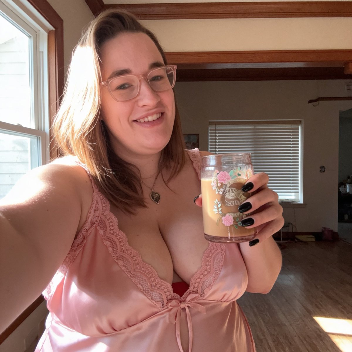 AmeliaRaeWildflower tweet media