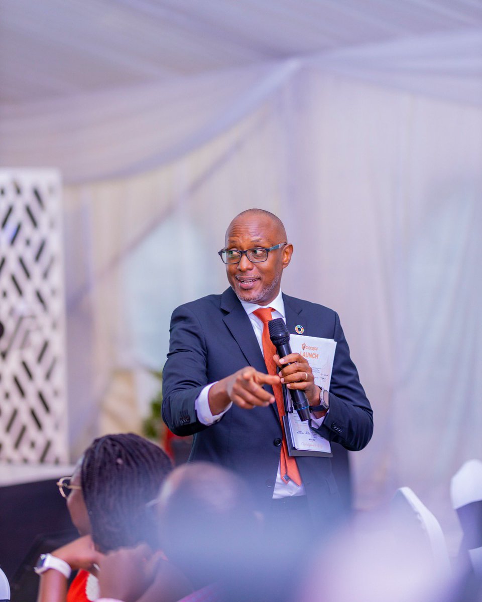 ciccqsu's tweet photo. The Masters Of Ceremonies of the Day.
RSU Philip Kaheru and birthday boy @MauriceMugisha 

#CICCQSULaunch https://t.co/pIwAedwDQ9