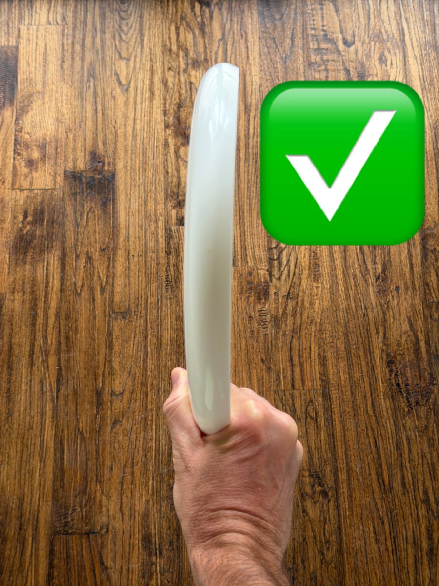 Brodiesmith21's tweet photo. Quick Forehand Grip Test 🥏

Most players never check this.

Grab a disc and look at your grip from the side.

✅ No gap between your palm and the underside of the disc

✅ The meaty part of your palm should be directly underneath the disc

❌ If there’s a gap or your hand is off to the side, you’re probably losing power, spin, and consistency.

Photo 1 = Correct
Photo 2 = Incorrect

Try it right now and comment below:

Did your grip pass the test?