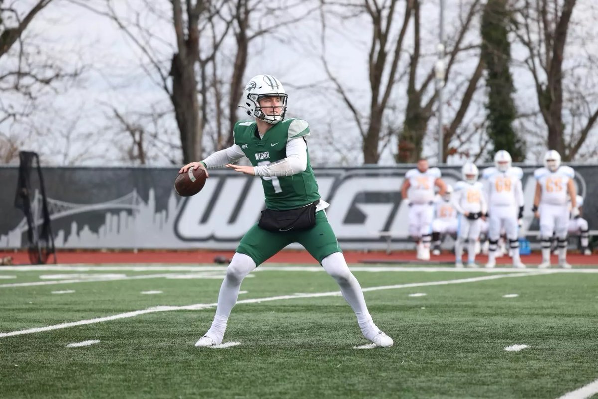 BrentonJames_2's tweet photo. Wagner Offered!!
@Coach_McClurg 
@QBoogieSports 
@CoachReid99 
@BJKGator2325 
@Coach_MC18 
@WillHewlett https://t.co/rrPpfcdfB2