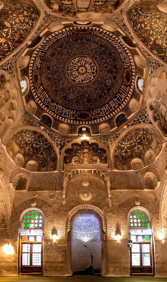 arab11__'s tweet photo. Men without degrees built this. https://t.co/hhglnskHIj