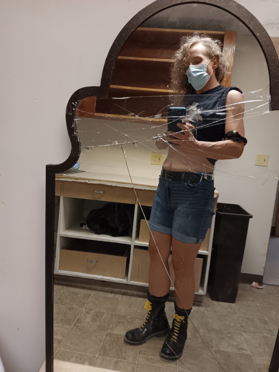 bellbebellbeble's tweet photo. @PunkyBaxter @silly_x322576 Slaaaaaay!!!! Too bad you're a balding old man with gyno and dogshit fashion sense instead of a woman, LOOK AT YOURSELF MAN hahahahahhahahahahahahahahahahhaha, also even after detrooning people think I'm an actual tomboy, meanwhile the only people that call you a woman are queers https://t.co/FSxWjO8CXv
