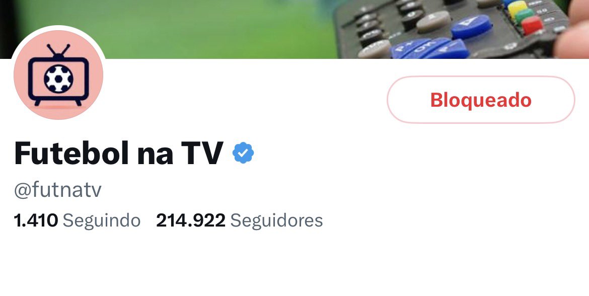 roods0710's tweet photo. Eu nem sigo esse perfil mas tive que bloquear pq não para de aparecer na minha TL esse insuportável chupando o pau da Cazé Tv em 5 e 5 minutos https://t.co/GMtsQ3J6v4