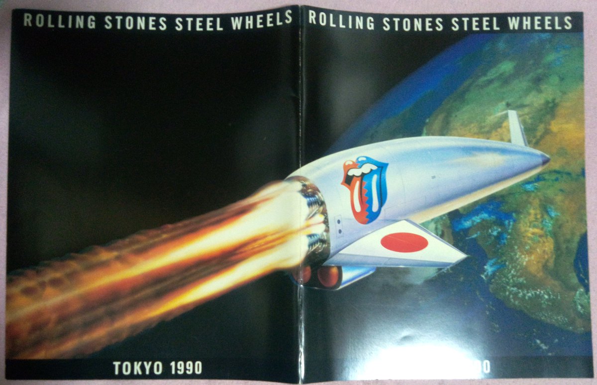TERRAGRIEF's tweet photo. 【#来日アーティスト #コンサートパンフレット】

1．PAUL McCARTNEY　(1993)
2．RINGO STARR　(1989)
3．GEORGE HARRISON　(1991)
4．THE ROLLING STONES　(1990)

紛失してない限りチケットを添えて。

今のようにライブを撮影できない時代なので、これが思い出の記録ですね。 https://t.co/fSIVMeGu1t